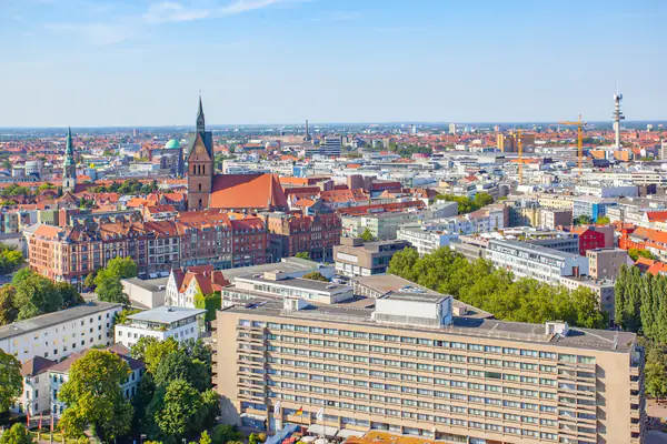 Gebäudereinigung Hannover – Blick über die Stadt
